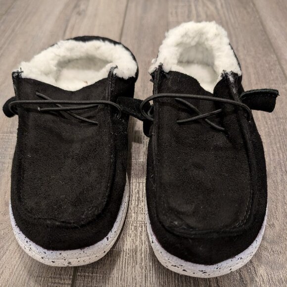 Lamo Other - New Kids Lamo Slippers